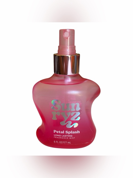 Sunryz Other - Sunryz Petal Splash Long Lasting Fragrance Body Mist 6oz Dragonfruit Vanilla